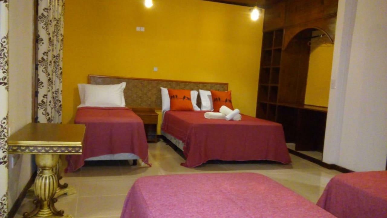 El Uru Suite Hotel Puerto Iguazú Exteriör bild