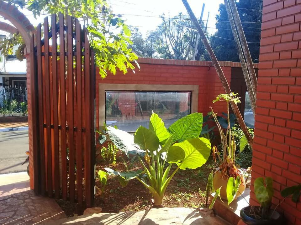 El Uru Suite Hotel Puerto Iguazú Exteriör bild